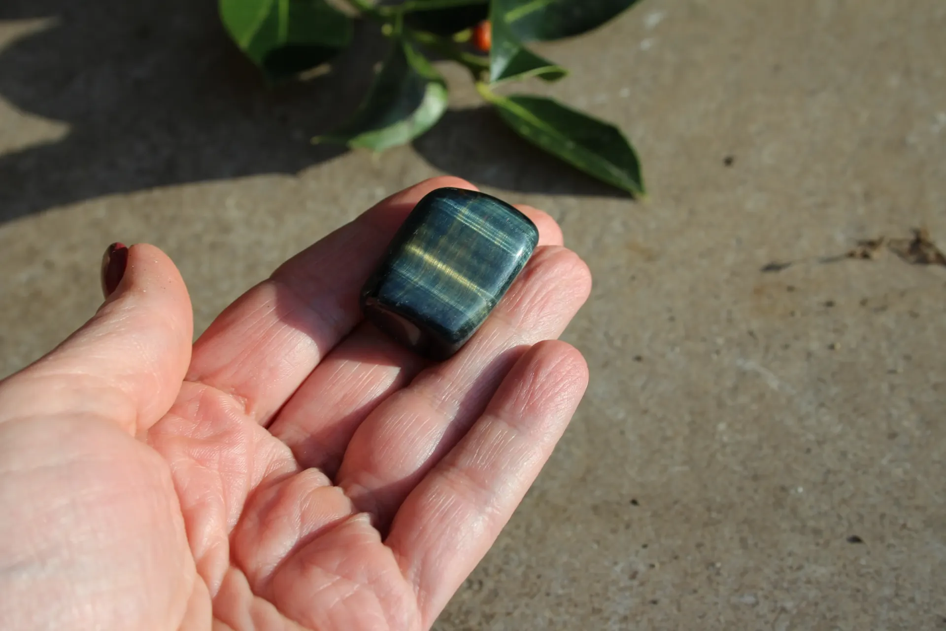 Arendsoog knuffelsteen B - 26g